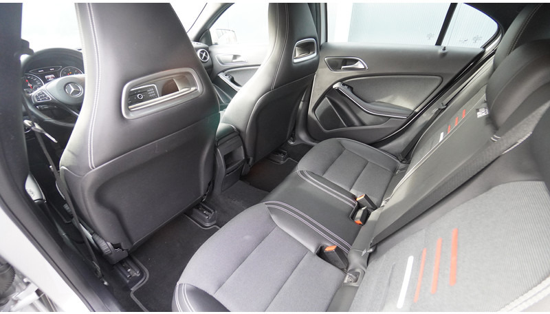 Mercedes-Benz A180d EURO6 - Minibus, Transport de personnes: photos 5 Mercedes-Benz A180d EURO6 - Minibus, Transport de personnes: photos 5