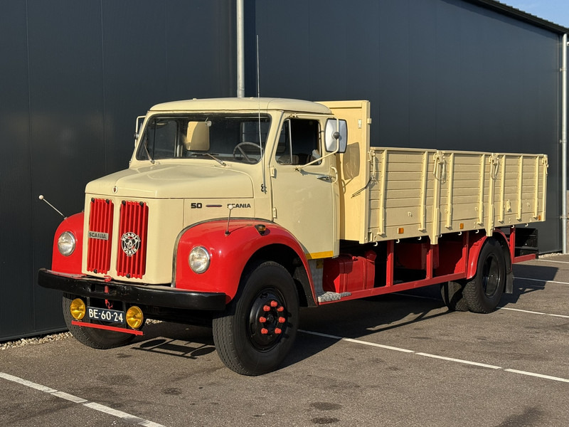 Scania 50 L5046 4X2 CLASSIC OLDTIMER OPEN BOX TRUCK - Camion plateau: photos 2 Scania 50 L5046 4X2 CLASSIC OLDTIMER OPEN BOX TRUCK - Camion plateau: photos 2