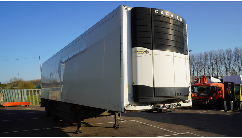 Schmitz Cargobull 2 AXLE FRIGO TRAILER BROKEN COOL ENGINE - Semi-remorque frigorifique: photos 3 Schmitz Cargobull 2 AXLE FRIGO TRAILER BROKEN COOL ENGINE - Semi-remorque frigorifique: photos 3