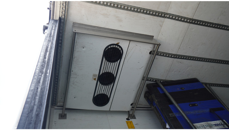 Schmitz Cargobull 3 AXLE FRIGO TRAILER WITH THERMO KING SLX I BI-TEMP - Semi-remorque frigorifique: photos 5 Schmitz Cargobull 3 AXLE FRIGO TRAILER WITH THERMO KING SLX I BI-TEMP - Semi-remorque frigorifique: photos 5