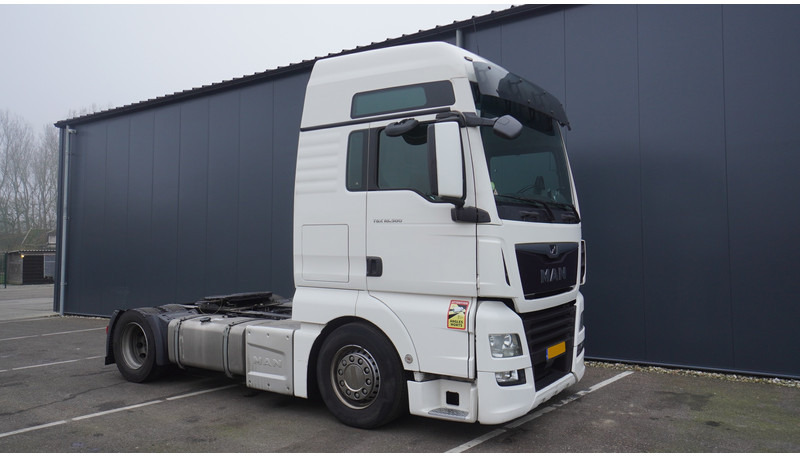 MAN TGX 18.500 XXL MEGA 779.000KM - Tracteur routier: photos 4 MAN TGX 18.500 XXL MEGA 779.000KM - Tracteur routier: photos 4