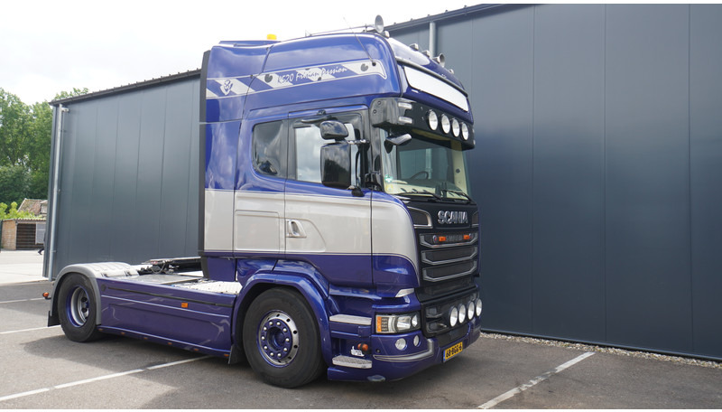 Scania R 520 V8 RETARDER TOPLINE ADR - Tracteur routier: photos 4 Scania R 520 V8 RETARDER TOPLINE ADR - Tracteur routier: photos 4