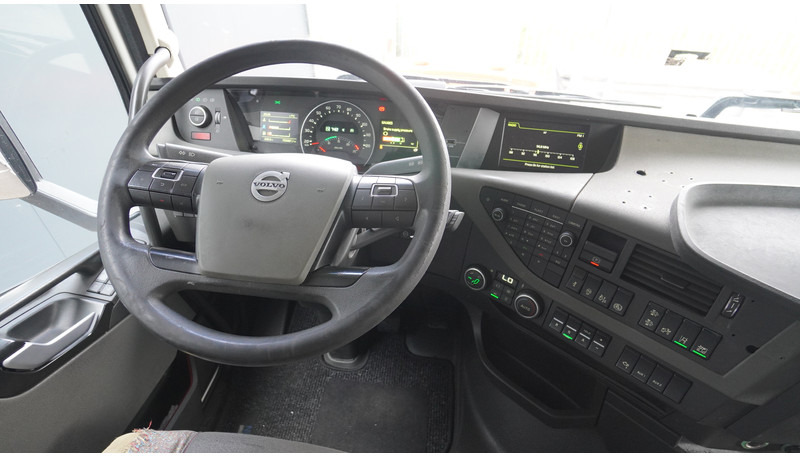 Volvo FH 420 ADR EURO 6 756.000KM - Tracteur routier: photos 5 Volvo FH 420 ADR EURO 6 756.000KM - Tracteur routier: photos 5