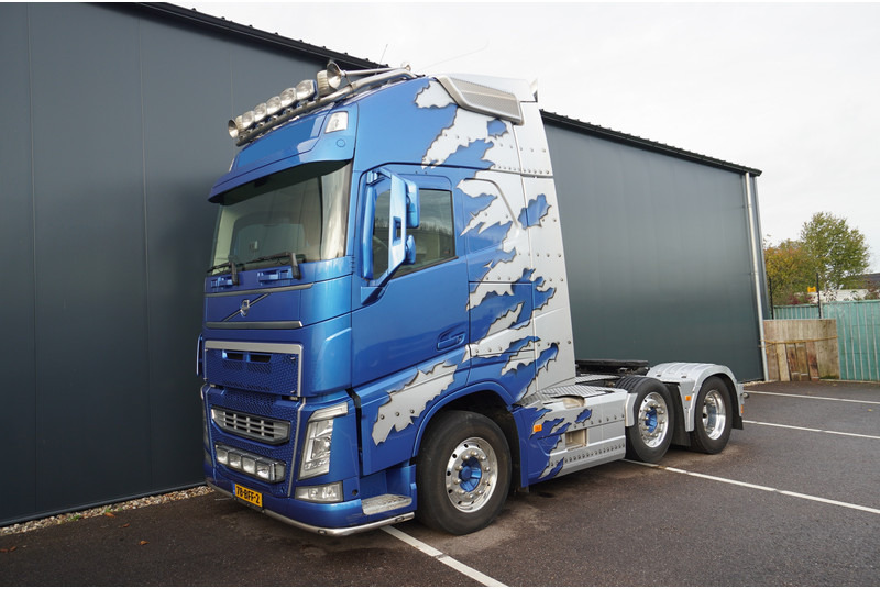 Volvo FH 540 6X2 GLOBETROTTER XL 455.000KM - Tracteur routier: photos 3 Volvo FH 540 6X2 GLOBETROTTER XL 455.000KM - Tracteur routier: photos 3