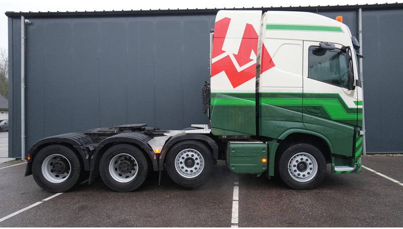 Volvo FH 540 8X4 130T GLOBETROTTER - Tracteur routier: photos 2 Volvo FH 540 8X4 130T GLOBETROTTER - Tracteur routier: photos 2