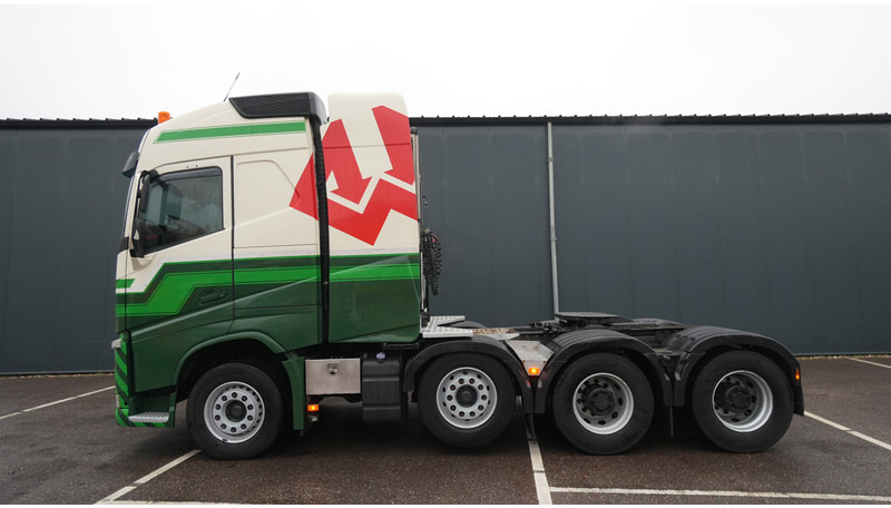 Volvo FH 540 8X4 130T GLOBETROTTER - Tracteur routier: photos 1 Volvo FH 540 8X4 130T GLOBETROTTER - Tracteur routier: photos 1