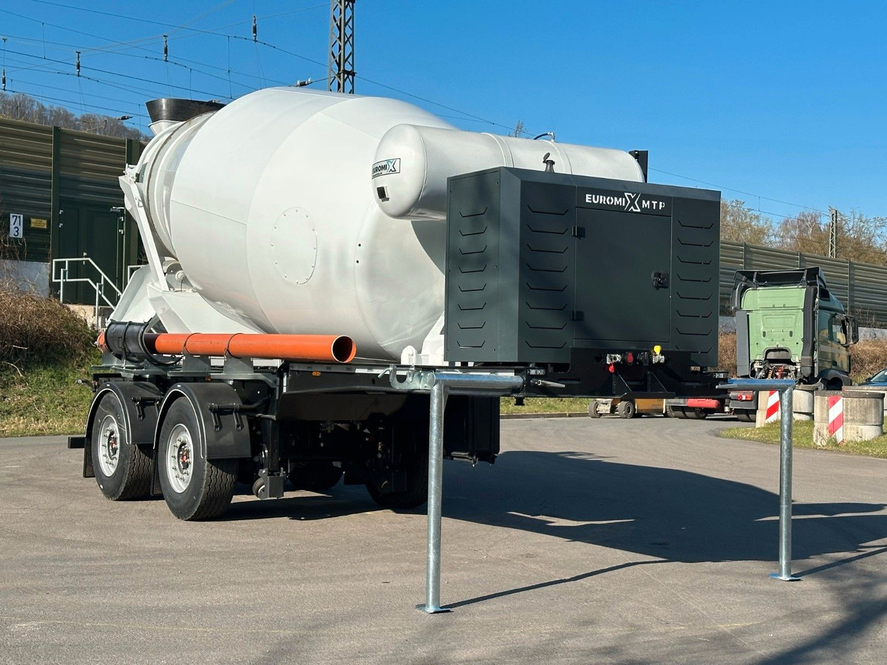 EUROMIX MTP - 10m³ Betonmischer-Auflieger - Camion malaxeur: photos 3 EUROMIX MTP - 10m³ Betonmischer-Auflieger - Camion malaxeur: photos 3
