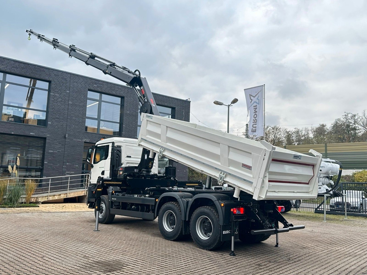 Camion benne, Camion grue MAN TGS 33.440 6x6 /3-Seiten- Kipper / Kran HIAB 302: photos 12