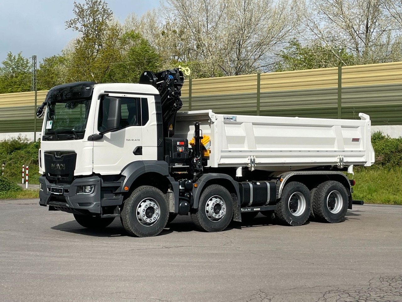 MAN TGS 41.480 8x4/Euro6e Euromix Kipper Hiab 228-6 - Camion benne, Camion grue: photos 3 MAN TGS 41.480 8x4/Euro6e Euromix Kipper Hiab 228-6 - Camion benne, Camion grue: photos 3