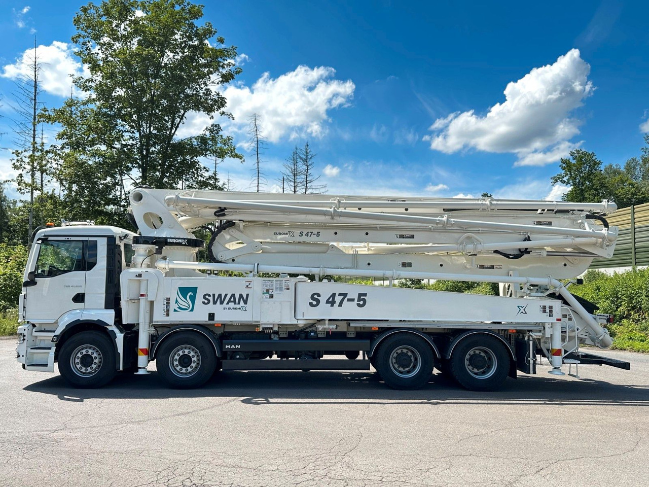 MAN TGS 41.520 8x4 SWAN TSP 47-5 160RZ ( 47m ) - Camion malaxeur: photos 3 MAN TGS 41.520 8x4 SWAN TSP 47-5 160RZ ( 47m ) - Camion malaxeur: photos 3