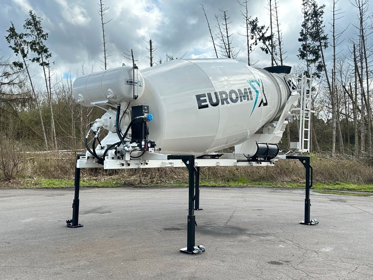 Volvo FMX 460 8x4 / WECHSELSYSTEM KIPPER+MISCHER Volvo FMX 460 8x4 / WECHSELSYSTEM KIPPER+MISCHER - Camion benne: photos 5 Volvo FMX 460 8x4 / WECHSELSYSTEM KIPPER+MISCHER Volvo FMX 460 8x4 / WECHSELSYSTEM KIPPER+MISCHER - Camion benne: photos 5