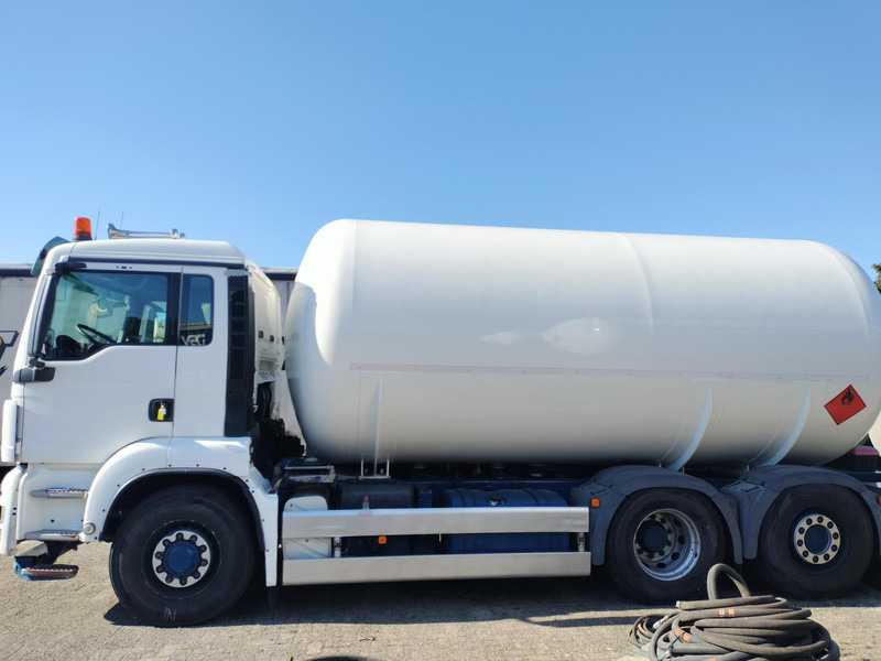 MAN TGS 2011. 6x4 -24000 L Gas tank truck -Gas, Gaz, LPG, GPL, Propane, Butane tank, Gastank ID 2.165 Rootselaar, flowmeter, Sihi pump - Camion citerne: photos 1 MAN TGS 2011. 6x4 -24000 L Gas tank truck -Gas, Gaz, LPG, GPL, Propane, Butane tank, Gastank ID 2.165 Rootselaar, flowmeter, Sihi pump - Camion citerne: photos 1
