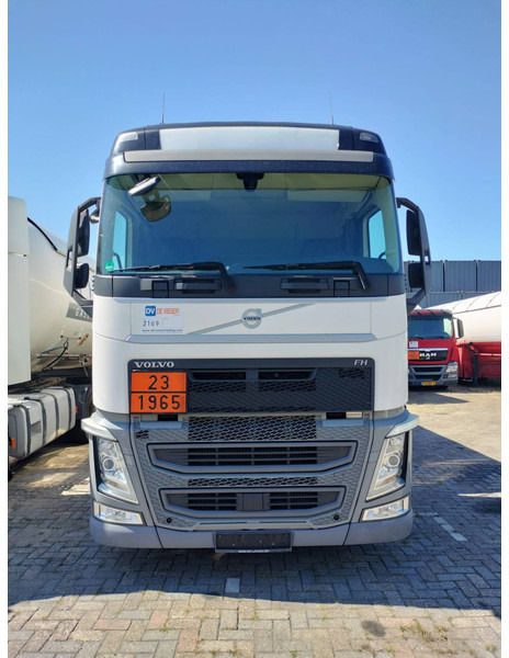 Volvo FH 420 8x2-4 -32791 L Gas tank truck -Gas, Gaz, LPG, GPL, Propane, Butane tank, Gastank ID 2.169 Eurotank, flowmeter, pump - Camion citerne: photos 4 Volvo FH 420 8x2-4 -32791 L Gas tank truck -Gas, Gaz, LPG, GPL, Propane, Butane tank, Gastank ID 2.169 Eurotank, flowmeter, pump - Camion citerne: photos 4