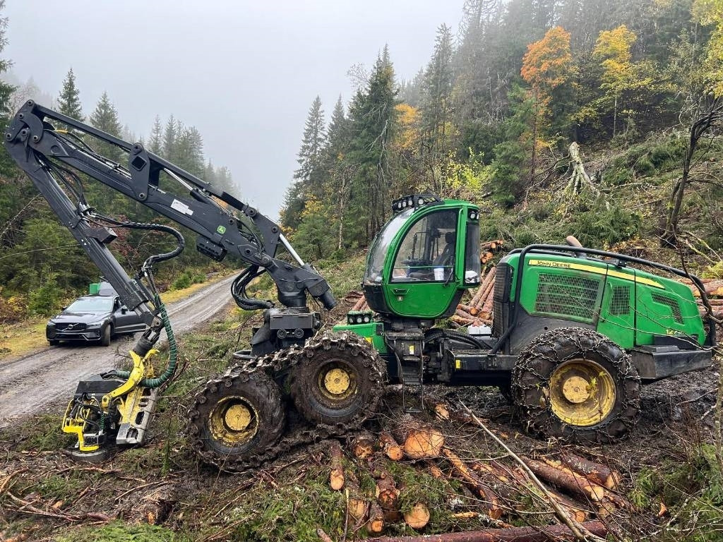 John Deere 1270 E - Abatteuse: photos 5 John Deere 1270 E - Abatteuse: photos 5