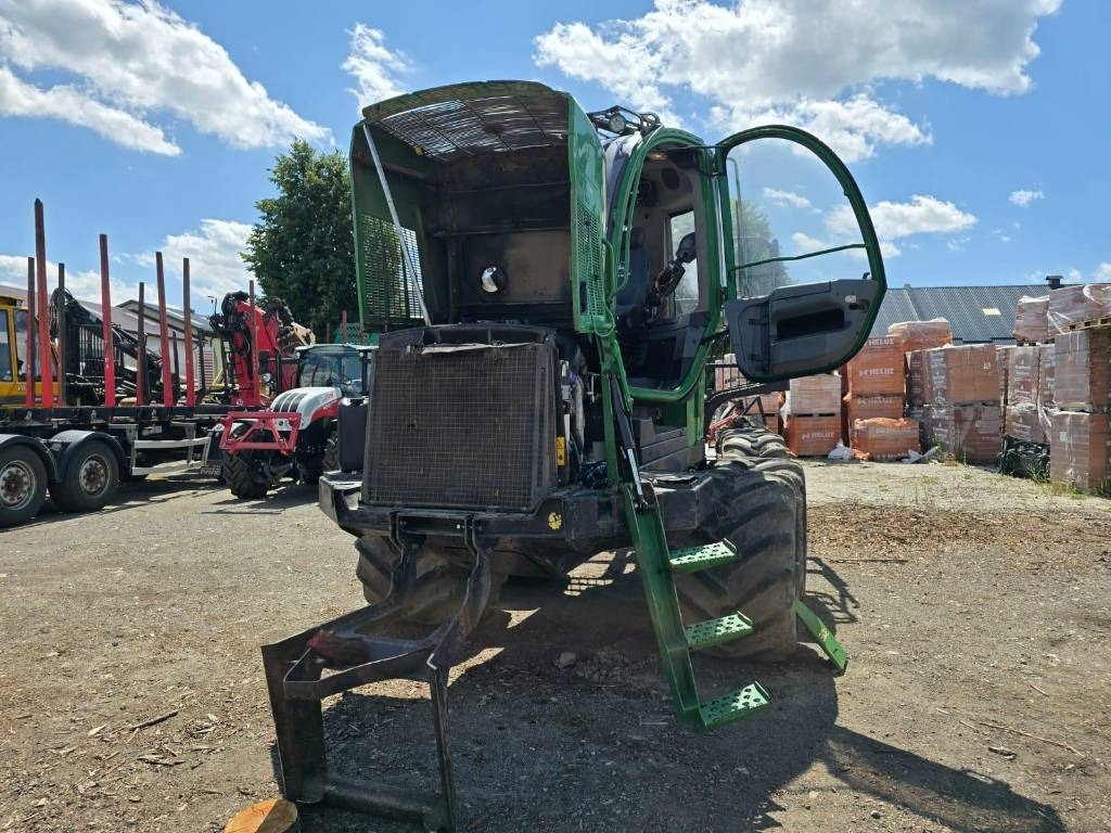 John Deere 810 E - Porteur: photos 5 John Deere 810 E - Porteur: photos 5