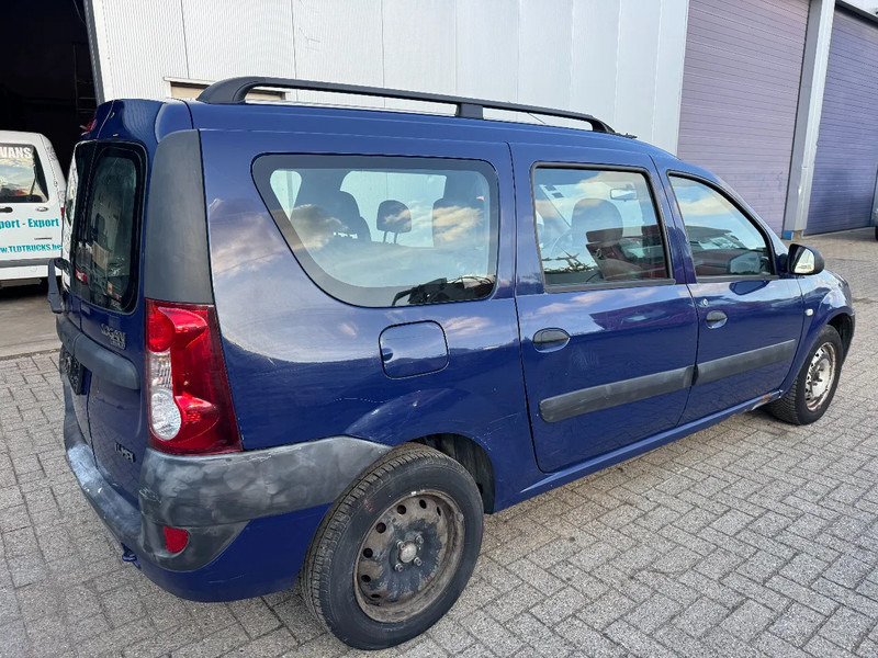 Dacia Logan **EURO 4** - Voiture: photos 4 Dacia Logan **EURO 4** - Voiture: photos 4