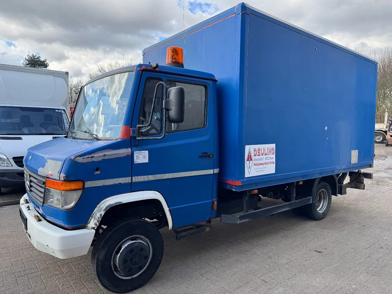 Mercedes-Benz VARIO 612D - Camion fourgon: photos 1 Mercedes-Benz VARIO 612D - Camion fourgon: photos 1
