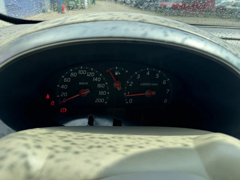 Berline Nissan Micra **PETROL-ESSENCE-AIRCO**: photos 10