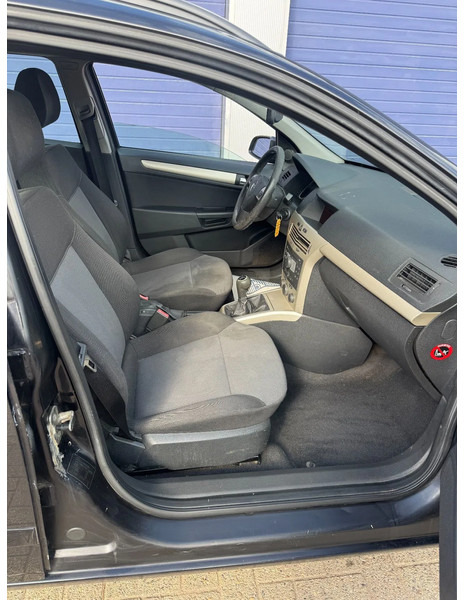 Voiture break Opel Astra **1700CDTI-AIRCO-EURO 4**: photos 15