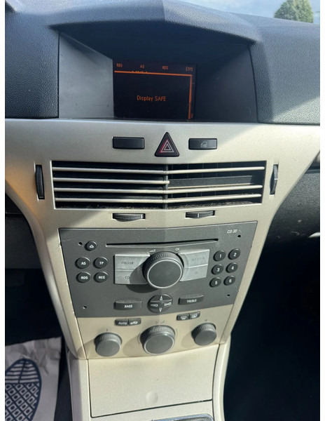 Voiture break Opel Astra **1700CDTI-AIRCO-EURO 4**: photos 12