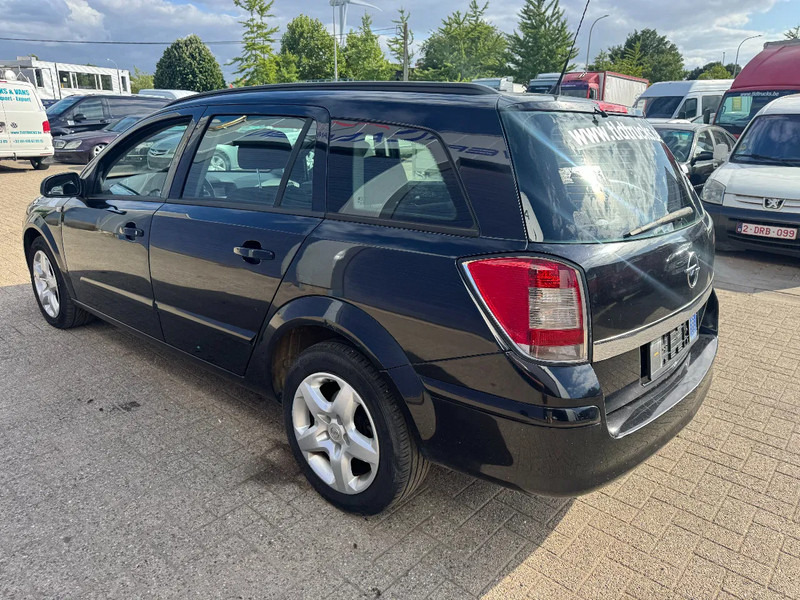 Opel Astra **1700CDTI-AIRCO-EURO 4** - Voiture: photos 5 Opel Astra **1700CDTI-AIRCO-EURO 4** - Voiture: photos 5