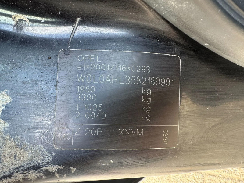 Voiture break Opel Astra **1700CDTI-AIRCO-EURO 4**: photos 16