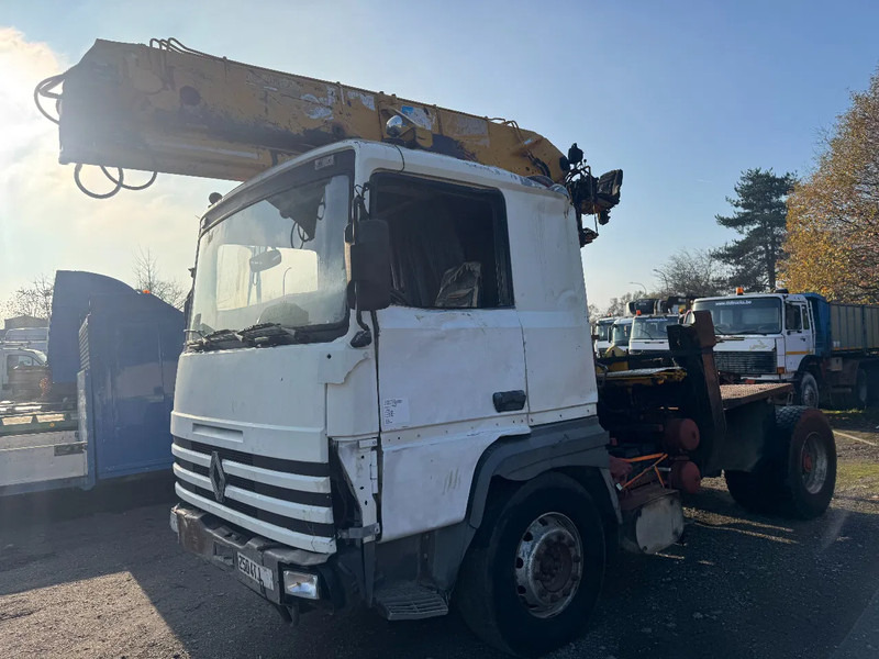 Renault Major 385 **6 CULASSE-A LAMES** - Tracteur routier: photos 3 Renault Major 385 **6 CULASSE-A LAMES** - Tracteur routier: photos 3