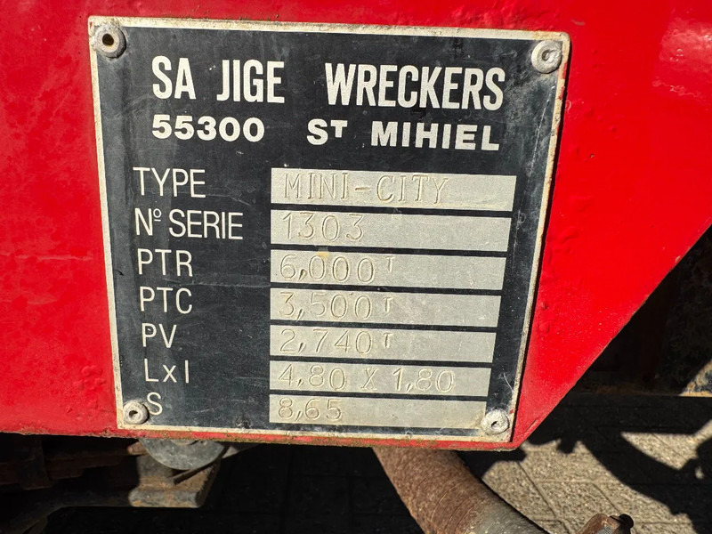 Toyota Land Cruiser **RECOVERY TRUCK-WINCH** - Véhicule utilitaire: photos 5 Toyota Land Cruiser **RECOVERY TRUCK-WINCH** - Véhicule utilitaire: photos 5