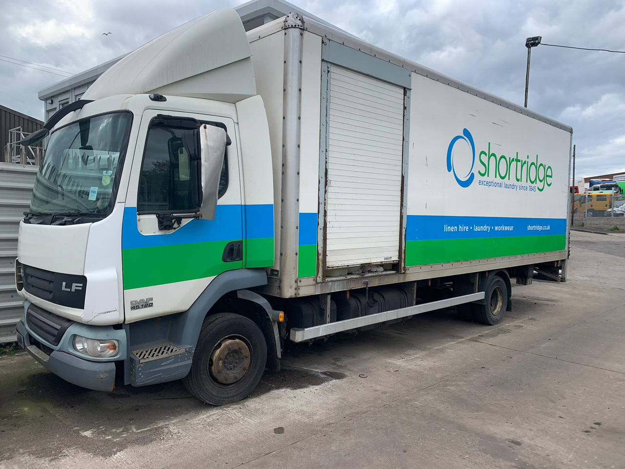 DAF LF 45 160 2011 BREAKING - Camion: photos 1 DAF LF 45 160 2011 BREAKING - Camion: photos 1