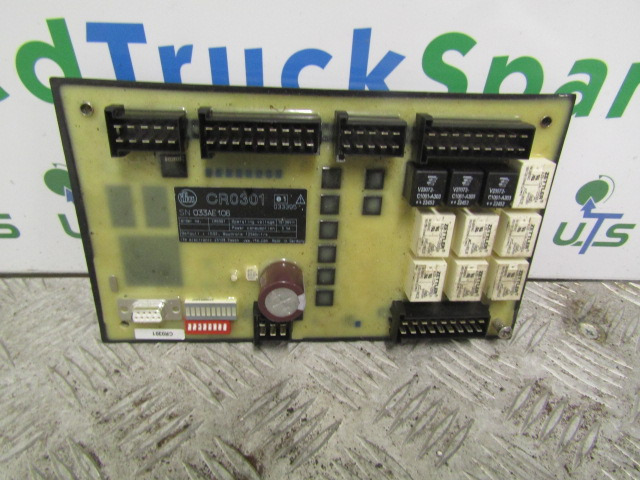 HEIL REFUGE COMPACTOR BODY ECU CONTROL BOARD P/NO CR0301 - Bloc de gestion pour Véhicule de voirie/ Spécial: photos 1 HEIL REFUGE COMPACTOR BODY ECU CONTROL BOARD P/NO CR0301 - Bloc de gestion pour Véhicule de voirie/ Spécial: photos 1