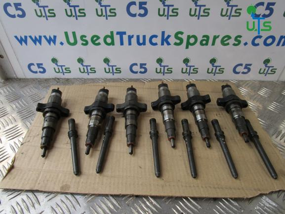IVECO TECTOR 180E24/21 INJECTORS 6X P/NO 2830957 / 0445120007 - Système de carburant pour Camion: photos 1 IVECO TECTOR 180E24/21 INJECTORS 6X P/NO 2830957 / 0445120007 - Système de carburant pour Camion: photos 1