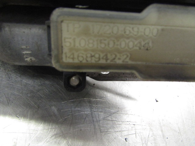 MAN TGL 180/210 ENGINE BRAKE P/NO 51.08150.0044 - Moteur et pièces pour Camion: photos 3 MAN TGL 180/210 ENGINE BRAKE P/NO 51.08150.0044 - Moteur et pièces pour Camion: photos 3