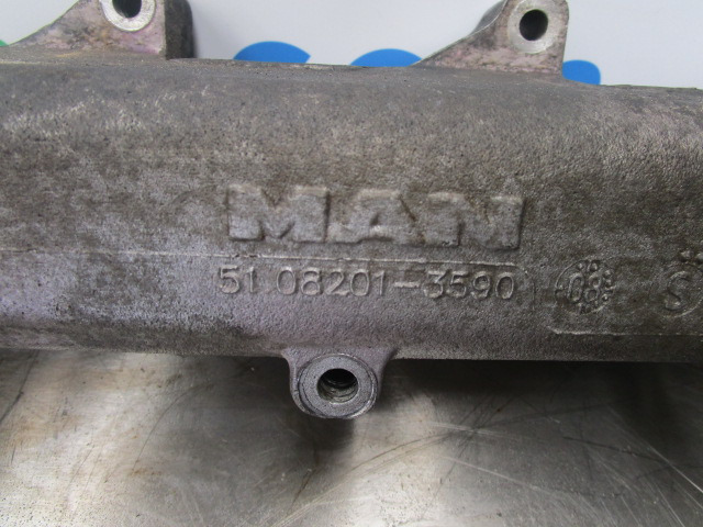 MAN TGL DO834 LFL54 INLET MANIFOLD P/NO 51-08201-3590 - Moteur et pièces pour Camion: photos 2 MAN TGL DO834 LFL54 INLET MANIFOLD P/NO 51-08201-3590 - Moteur et pièces pour Camion: photos 2