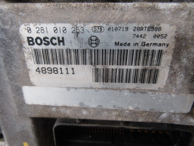 MAN TGM/TGL ENGINE ECU BOSCH P/NO 0281010253 - Bloc de gestion pour Camion: photos 2 MAN TGM/TGL ENGINE ECU BOSCH P/NO 0281010253 - Bloc de gestion pour Camion: photos 2