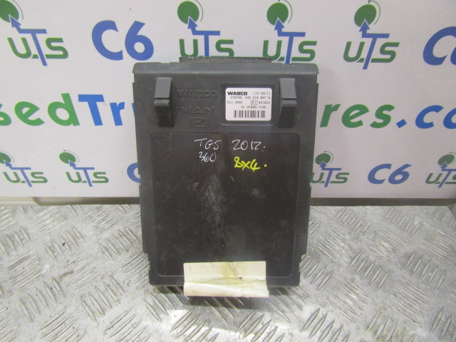 MAN TGS ZBR2 ECU WABCO P/NO 446 210 0070 MAN P/NO 81.25806.7105 - Bloc de gestion pour Camion: photos 1 MAN TGS ZBR2 ECU WABCO P/NO 446 210 0070 MAN P/NO 81.25806.7105 - Bloc de gestion pour Camion: photos 1