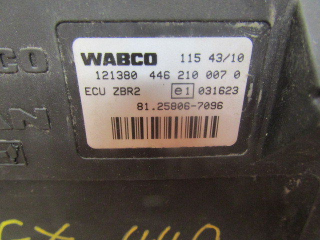 MAN TGX ZBR2 ECU WABCO P/NO 446 210 0070 / MAN P/NO 81.25806.7096 - Bloc de gestion pour Camion: photos 2 MAN TGX ZBR2 ECU WABCO P/NO 446 210 0070 / MAN P/NO 81.25806.7096 - Bloc de gestion pour Camion: photos 2