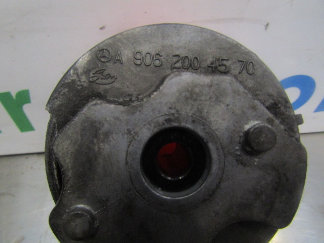 MERCEDES 1829 EURO 5 OM906 FAN BELT TENSIONER A906 200 4570 - Moteur et pièces pour Camion: photos 2 MERCEDES 1829 EURO 5 OM906 FAN BELT TENSIONER A906 200 4570 - Moteur et pièces pour Camion: photos 2