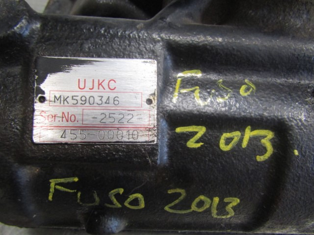 MITSUBISHI FUSO 75C15/C18 STEERING BOX MK590346 - Commande de gouvernail pour Camion: photos 2 MITSUBISHI FUSO 75C15/C18 STEERING BOX MK590346 - Commande de gouvernail pour Camion: photos 2