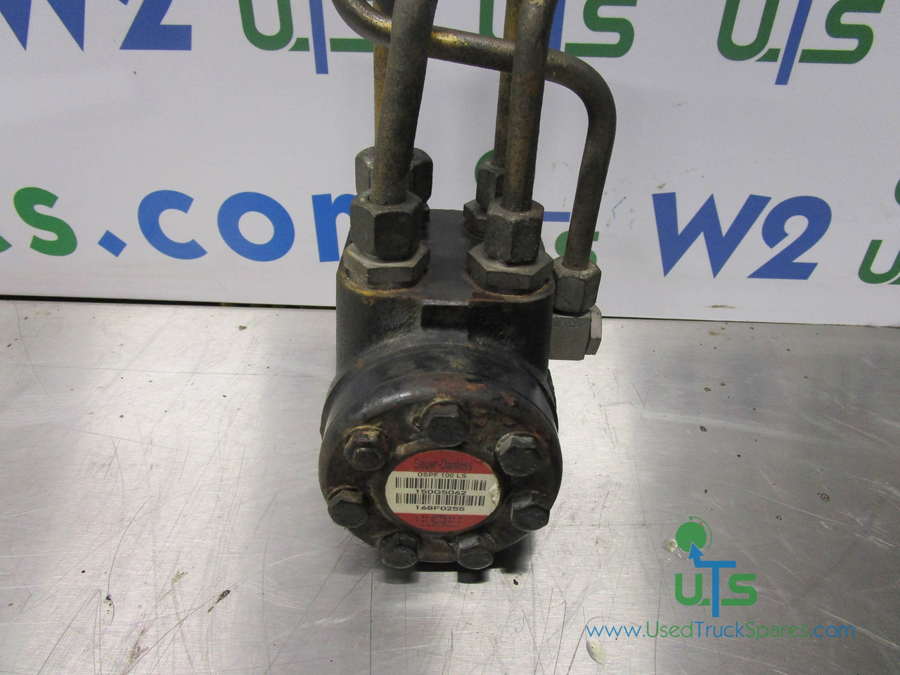 SCHMIDT SWINGO 200 POWER STEERING PUMP P/NO 150G5062 - Pompe de support pour Véhicule de voirie/ Spécial: photos 1 SCHMIDT SWINGO 200 POWER STEERING PUMP P/NO 150G5062 - Pompe de support pour Véhicule de voirie/ Spécial: photos 1