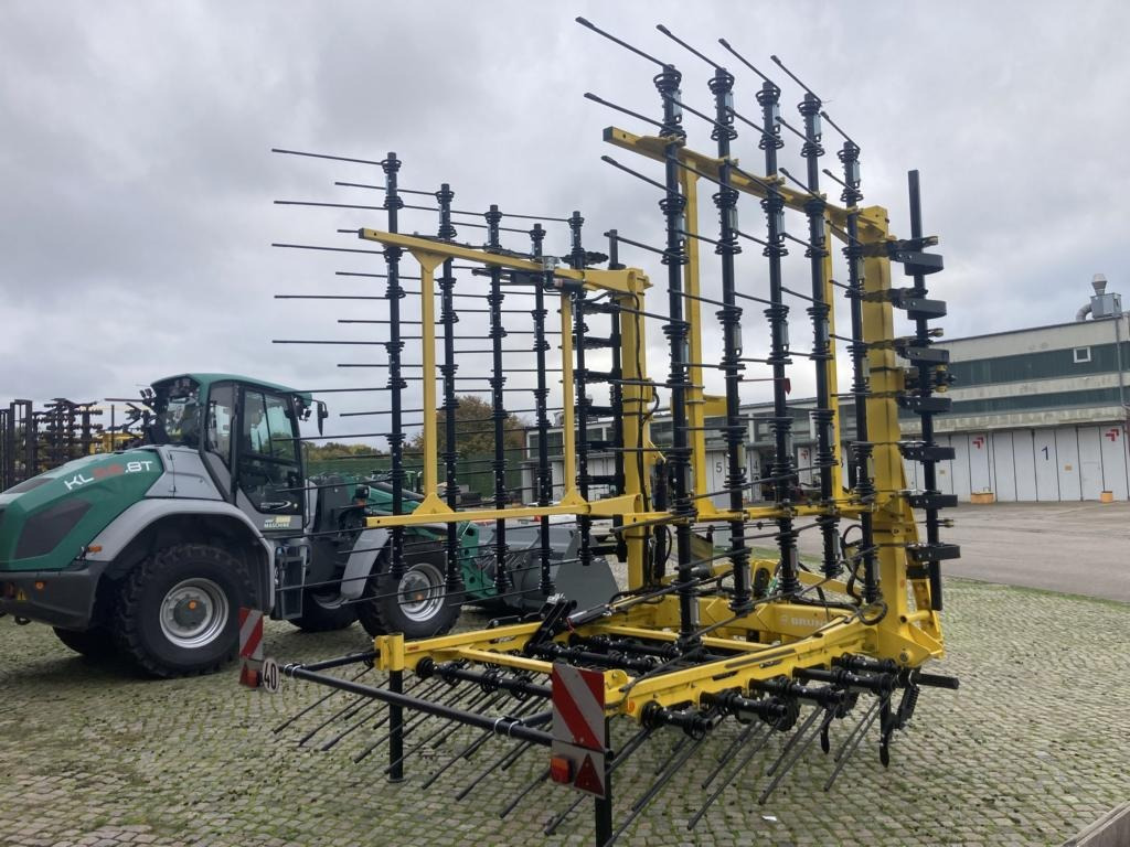 Bednar PRO PN 9000 - Cover crop: photos 4 Bednar PRO PN 9000 - Cover crop: photos 4