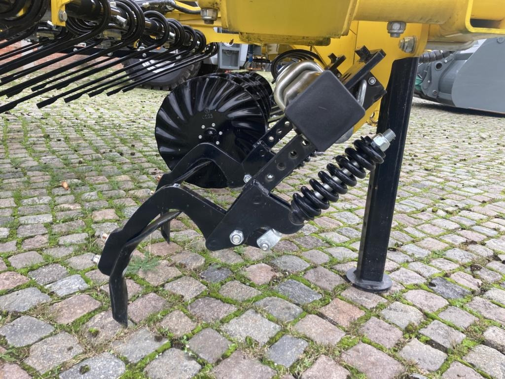 Bednar PRO PN 9000 - Cover crop: photos 2 Bednar PRO PN 9000 - Cover crop: photos 2