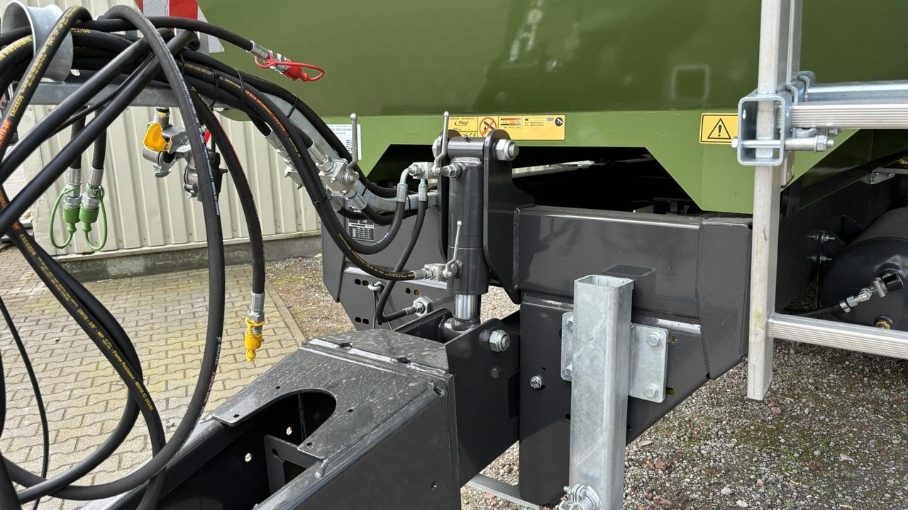 Fliegl TMK 264 FOX PROFI - Camion benne: photos 3 Fliegl TMK 264 FOX PROFI - Camion benne: photos 3