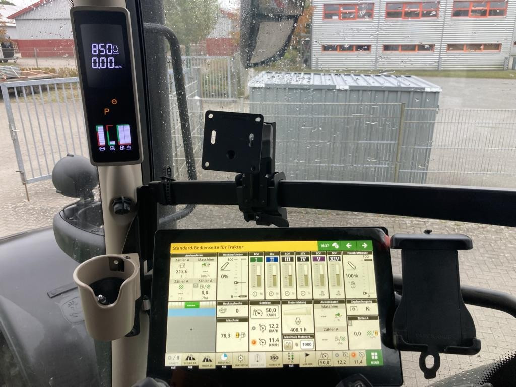 Tracteur agricole John Deere 6R250: photos 6 Tracteur agricole John Deere 6R250: photos 6