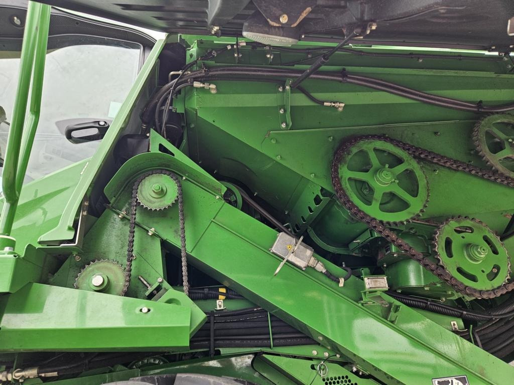 John Deere T660 - Moissonneuse-batteuse: photos 5 John Deere T660 - Moissonneuse-batteuse: photos 5