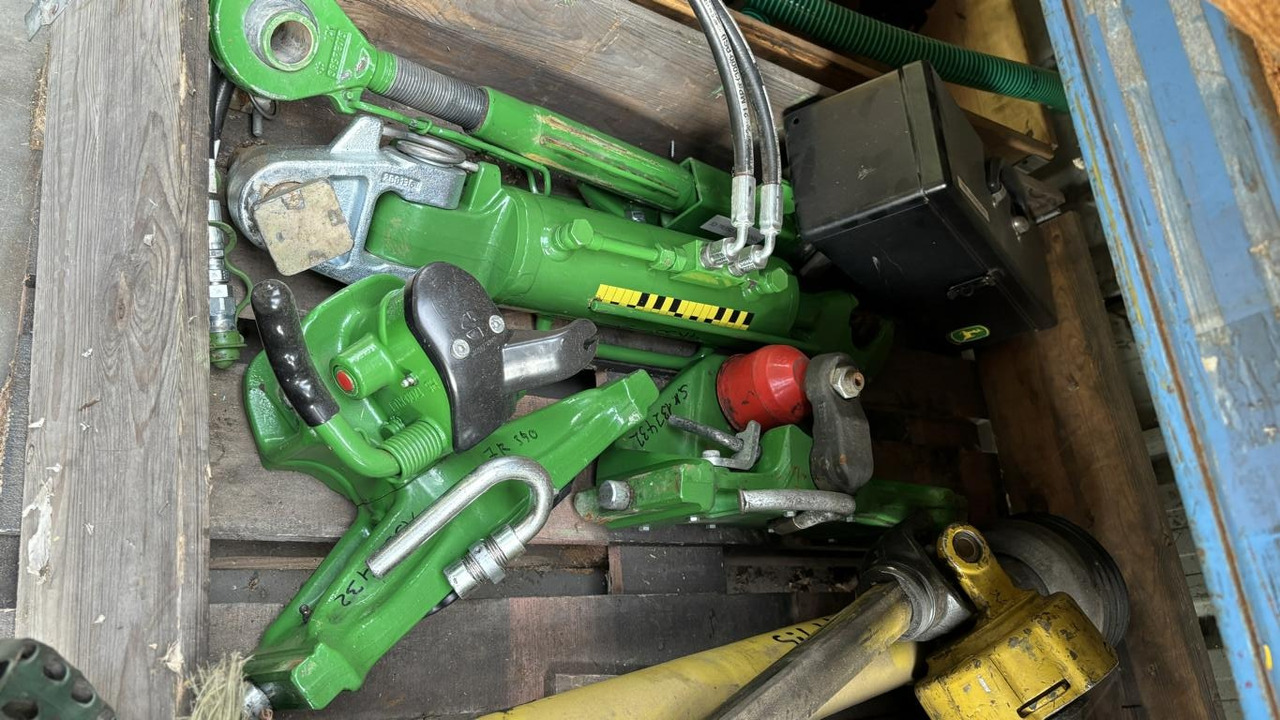 John Deere TRAKTOR 7R350 - Tracteur agricole: photos 2 John Deere TRAKTOR 7R350 - Tracteur agricole: photos 2