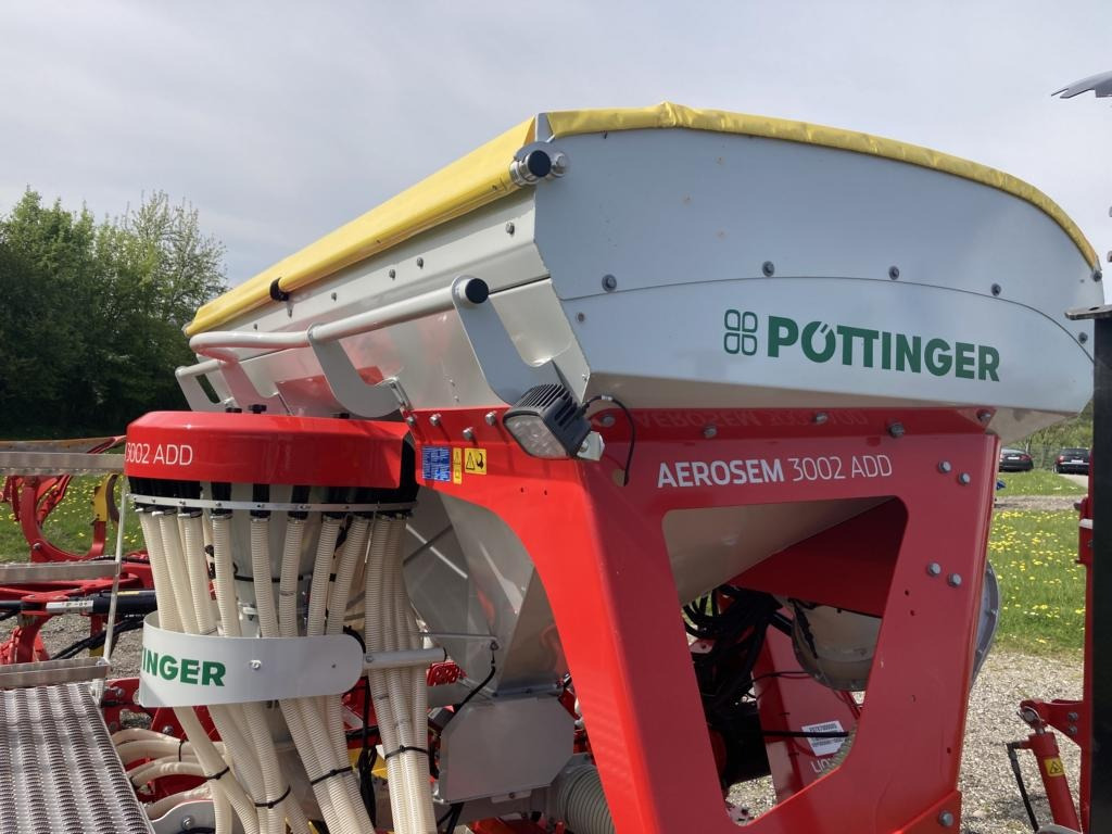 Pöttinger AEROSEM 3002 A - Semoir: photos 2 Pöttinger AEROSEM 3002 A - Semoir: photos 2