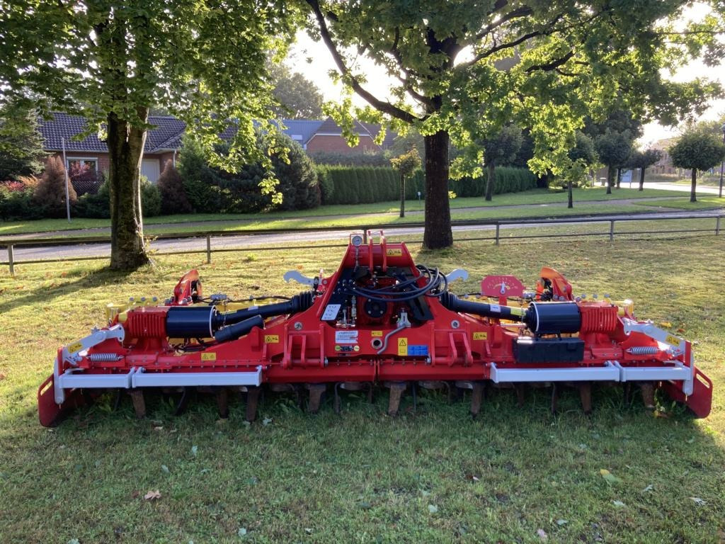 Pöttinger LION 403 C - Herse: photos 1 Pöttinger LION 403 C - Herse: photos 1