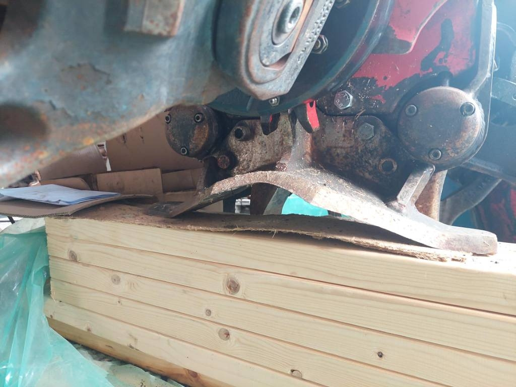 Tête d'abattage Komatsu 365.1: photos 10 Tête d'abattage Komatsu 365.1: photos 10