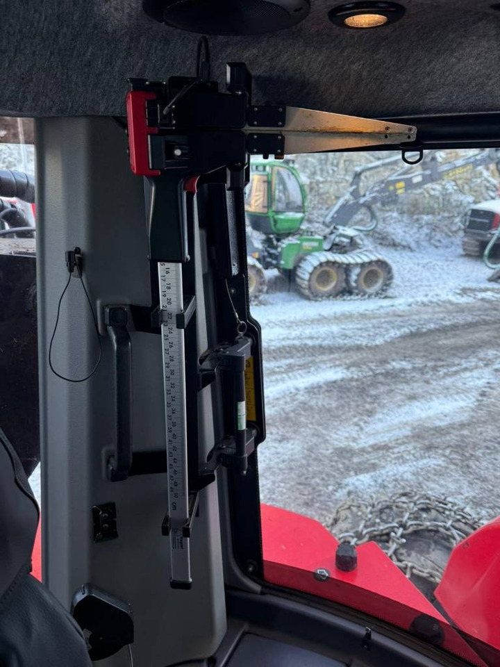 Abatteuse Komatsu 901: photos 42 Abatteuse Komatsu 901: photos 42