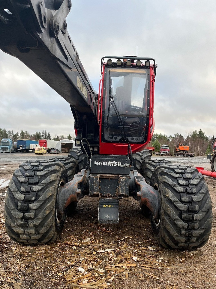 Komatsu 911 - Abatteuse: photos 4 Komatsu 911 - Abatteuse: photos 4
